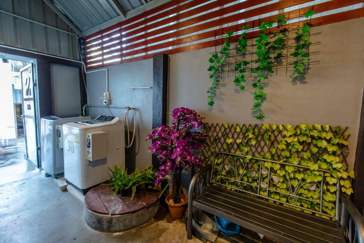 The Z Nite Hostel Phuket Exteriér fotografie